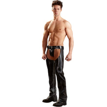 Lade das Bild in den Galerie-Viewer, Herren Leder Imitat Chaps S-XXL mit 2-Wege-Zip, inkl. String
