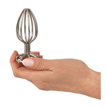 Lade das Bild in den Galerie-Viewer, Analplug im raffiniert hohlen Design aus Edelstahl - 9 cm

