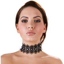 Lade das Bild in den Galerie-Viewer, Gesticktes Halsband mit Perlen und Strass &quot;Heidi&quot;

