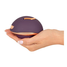 Lade das Bild in den Galerie-Viewer, Auflegevibrator mit Haltering + rotierenden Massagekugeln - 9,9 cm

