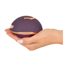 Lade das Bild in den Galerie-Viewer, Auflegevibrator mit Haltering + rotierenden Massagekugeln - 9,9 cm
