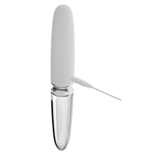 Lade das Bild in den Galerie-Viewer, Edler Vibrator - Glas mit LED - geradlinig handliches Design - 17,7 cm
