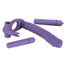 Lade das Bild in den Galerie-Viewer, Sandwich Sex - Penisring mit Dildo und Klitoris-Bunny - 16 cm
