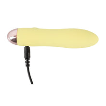 Lade das Bild in den Galerie-Viewer, Silikon Mini-Vibrator Gelb Cuties 13cm
