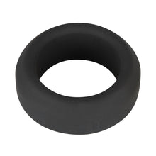 Lade das Bild in den Galerie-Viewer, Black Velvets Cockring 3,8 cm
