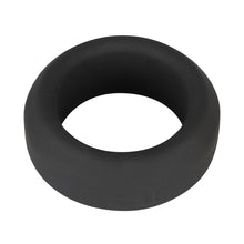 Lade das Bild in den Galerie-Viewer, Black Velvets Cock Ring 3,2 cm